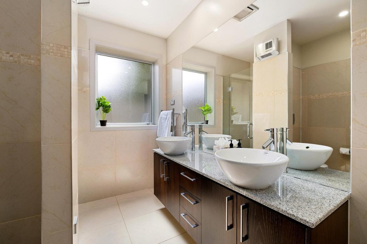 Luxury Lakeview Vista Apartment Ванака Екстер'єр фото